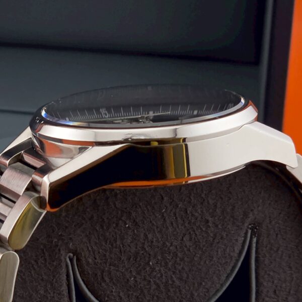 TAG Heuer Carrera Calibre 5 Day-Date Ref. WAR201A.BA0723 (WAR201A-1) - Image 7