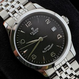 TUDOR 1926 Glamour Date Automatic Ref. 91450  Black Dial