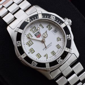 TAG Heuer Professional 200m (Quartz) Ref:WM1211