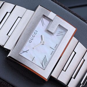 Gucci “100 G Series” รุ่น Gucci YA100515