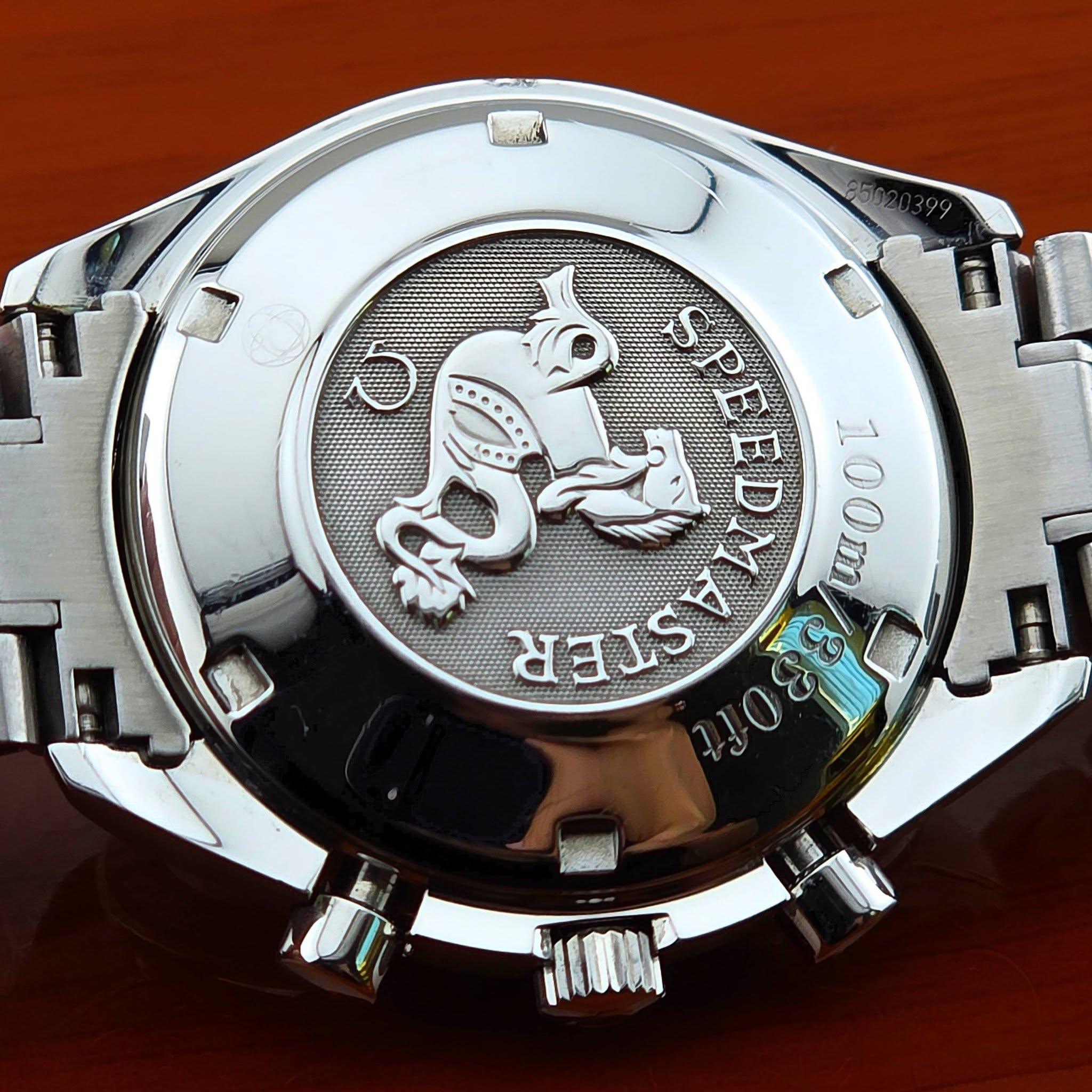 Omega Speedmaster Date Chronograph 40mm Black Dial Steel Ref.3210.50.00 - Image 6