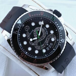 Gucci Dive Snake Black Dial Silver Steel Strap Watch For Men YA136217