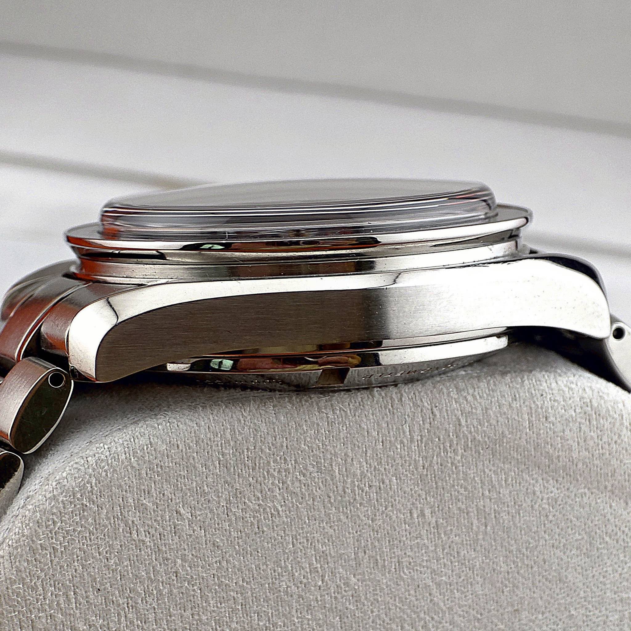 OMEGA Speedmaster 321.30.44.52.01.002 Olympic Collection BroadArrow - Image 4
