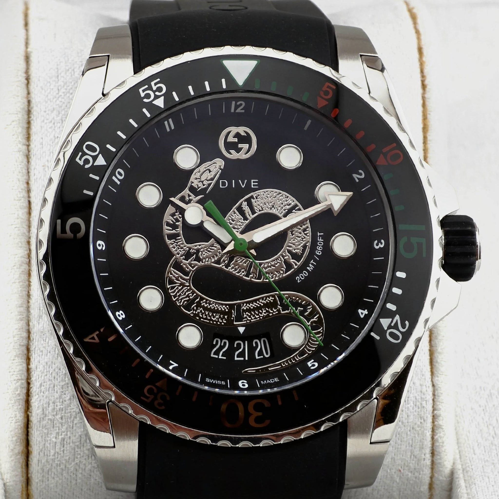 Gucci Dive Snake Black Dial Silver Steel Strap Watch For Men YA136217 - Image 9