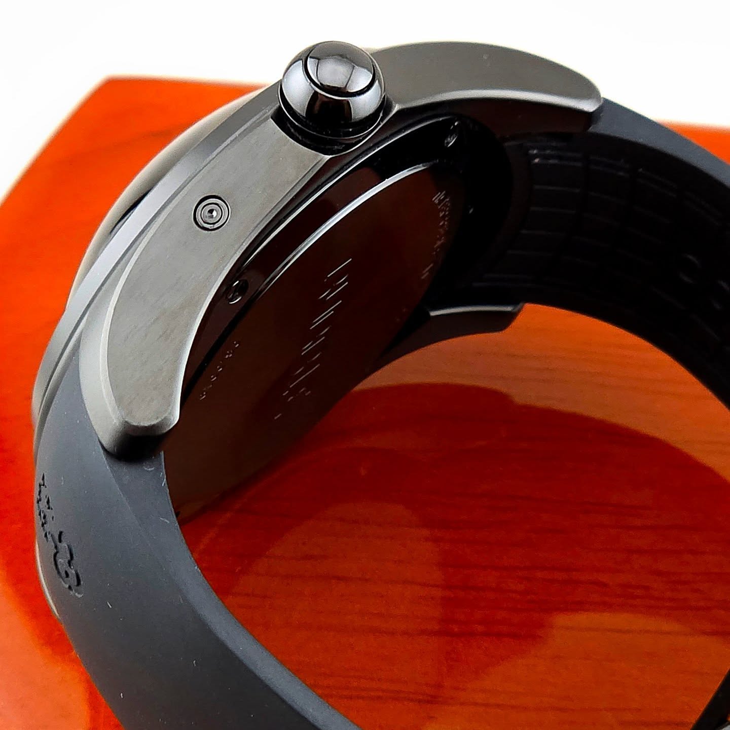 CORUM Bubble 47 Disconnected Model Number: 08.0019 - Image 6