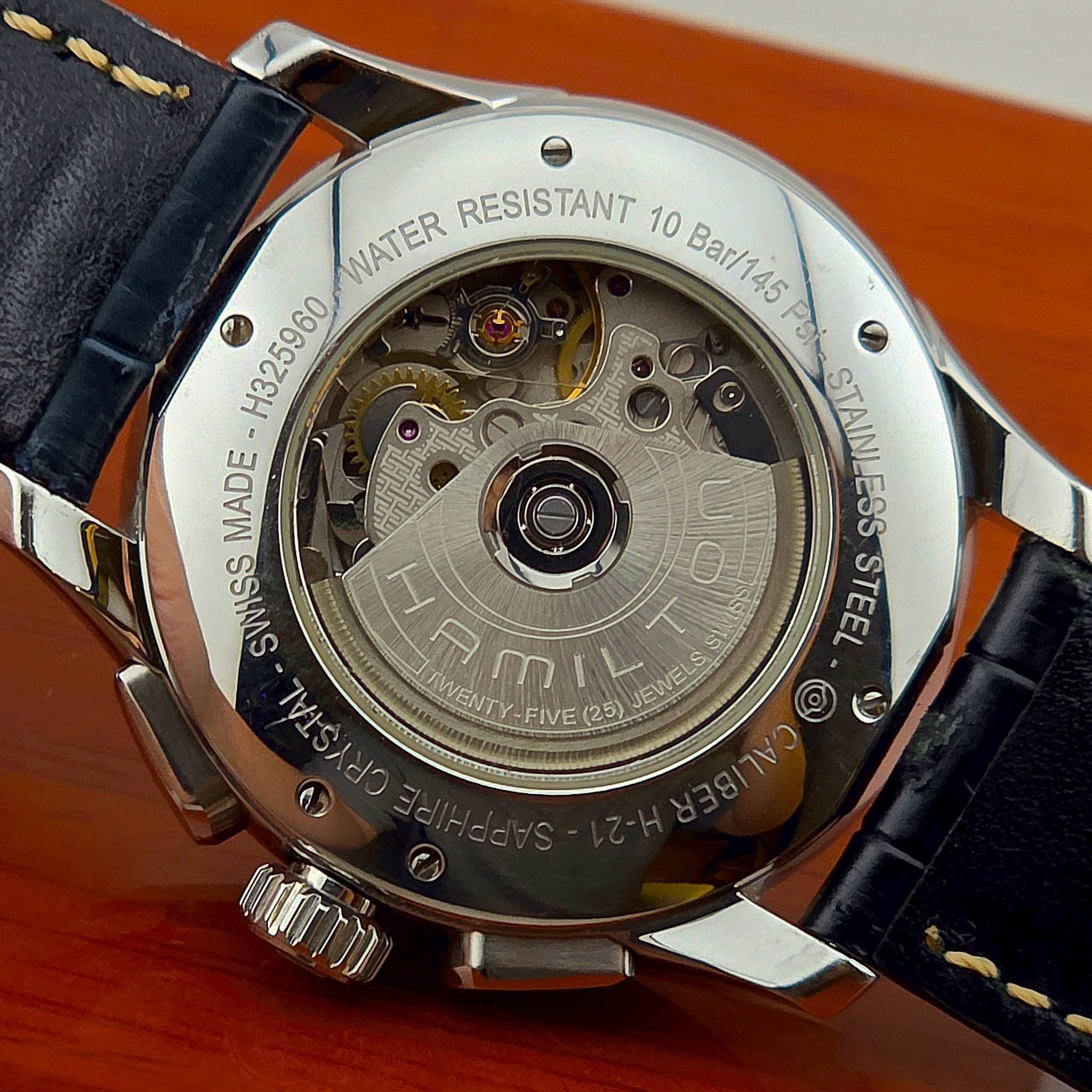 Hamilton Jazzmaster Auto Chrono Ref. H32586111 - Image 4