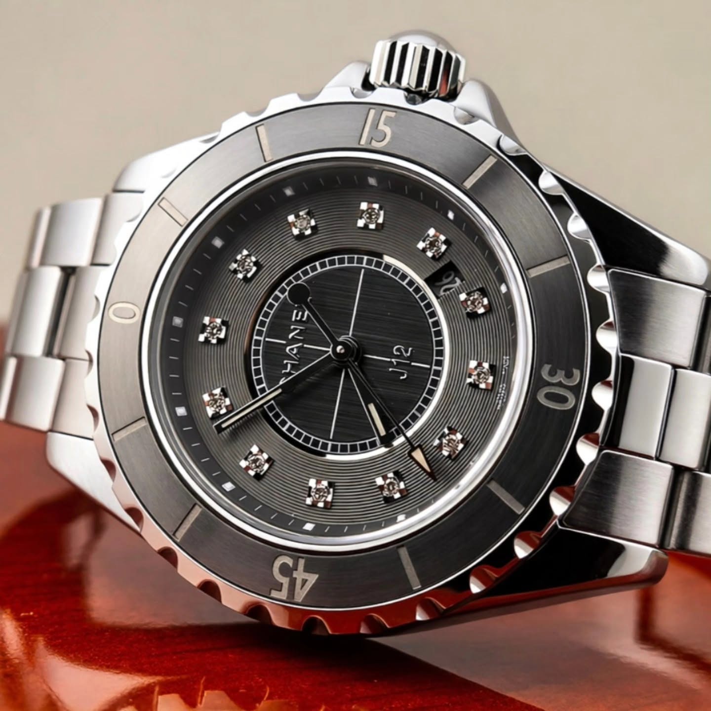 CHANEL J12 Diamond Index & Ceramic Lady Watch - Image 10