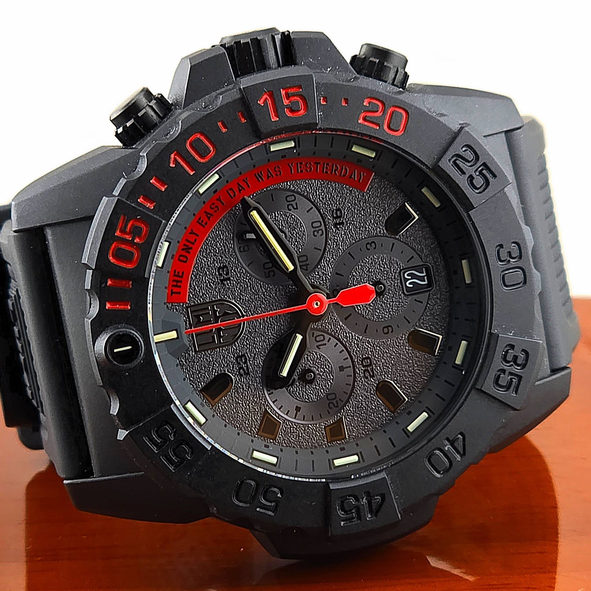 Luminox Navy SEAL Chronograph 3580 Series Ref. XS.3581.EY - Image 8