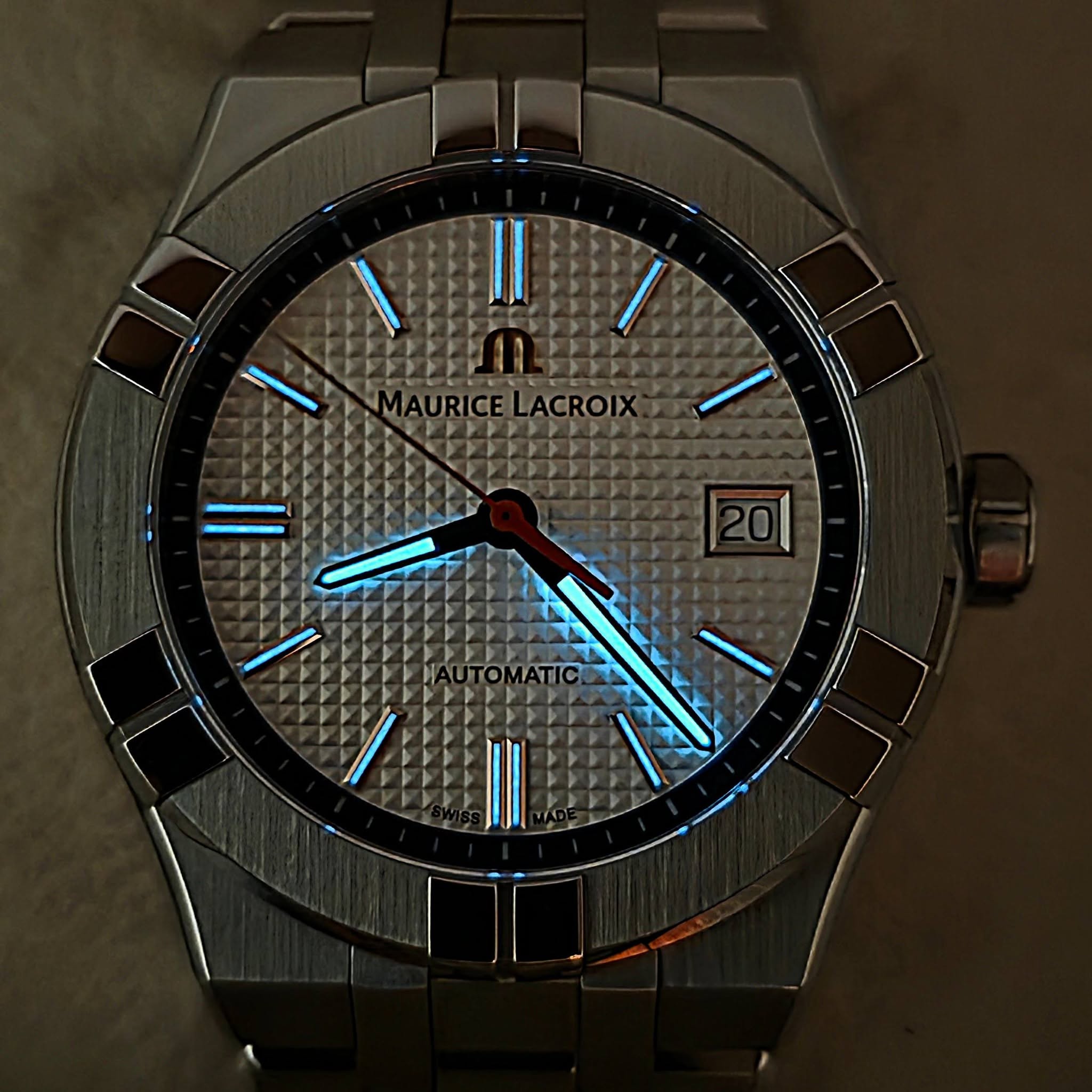 Maurice Lacroix x Pond Review AIKON Automatic Limited Edition 39 mm Ref: AI6007-SS00F-130-A - Image 8