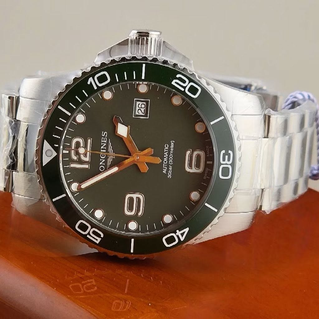 LONGINES HYDROCONQUEST L3.782.4.06.6 อัตโนมัติ 43.00 mm - Image 6