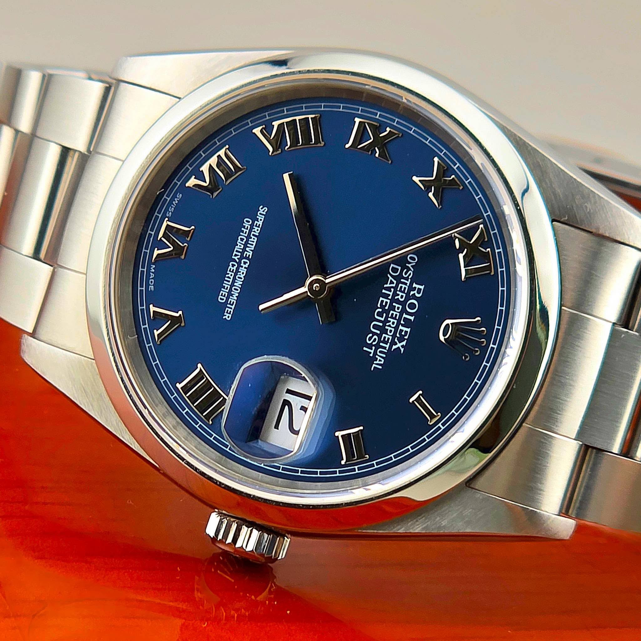 Rolex Oyster Perpetual Datejust Ref. 16200 Blue Roman Dial - Image 4
