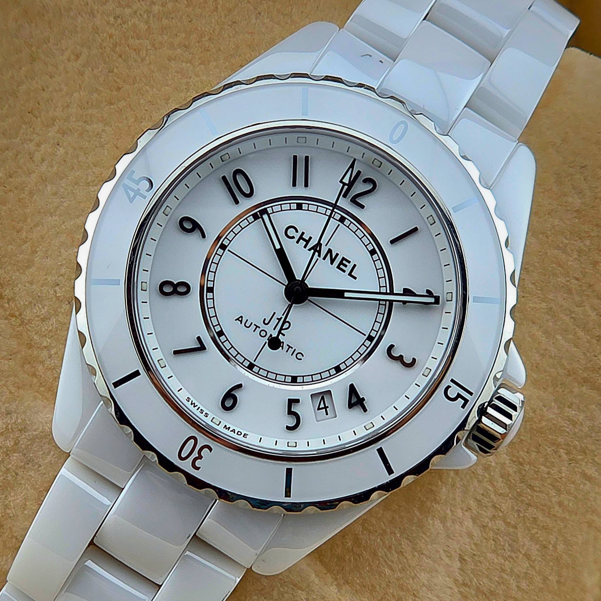 CHANEL J12 Automatic Calibre 12.1 (White Ceramic 38mm) Ref. H5700 - Image 9