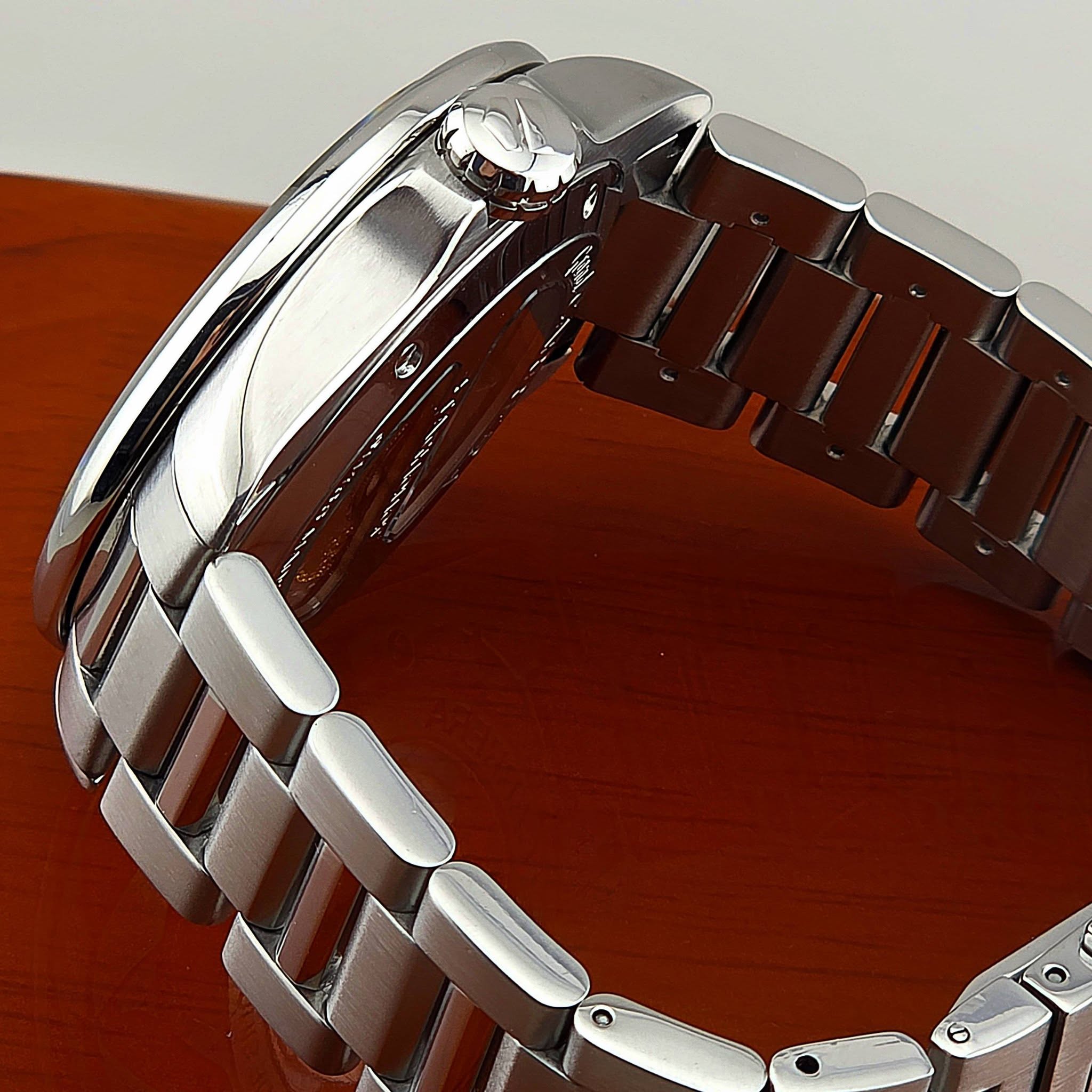 TAG Heuer Grand Carrera GMT Calibre 8 WAV5111.BA0901 - Image 2