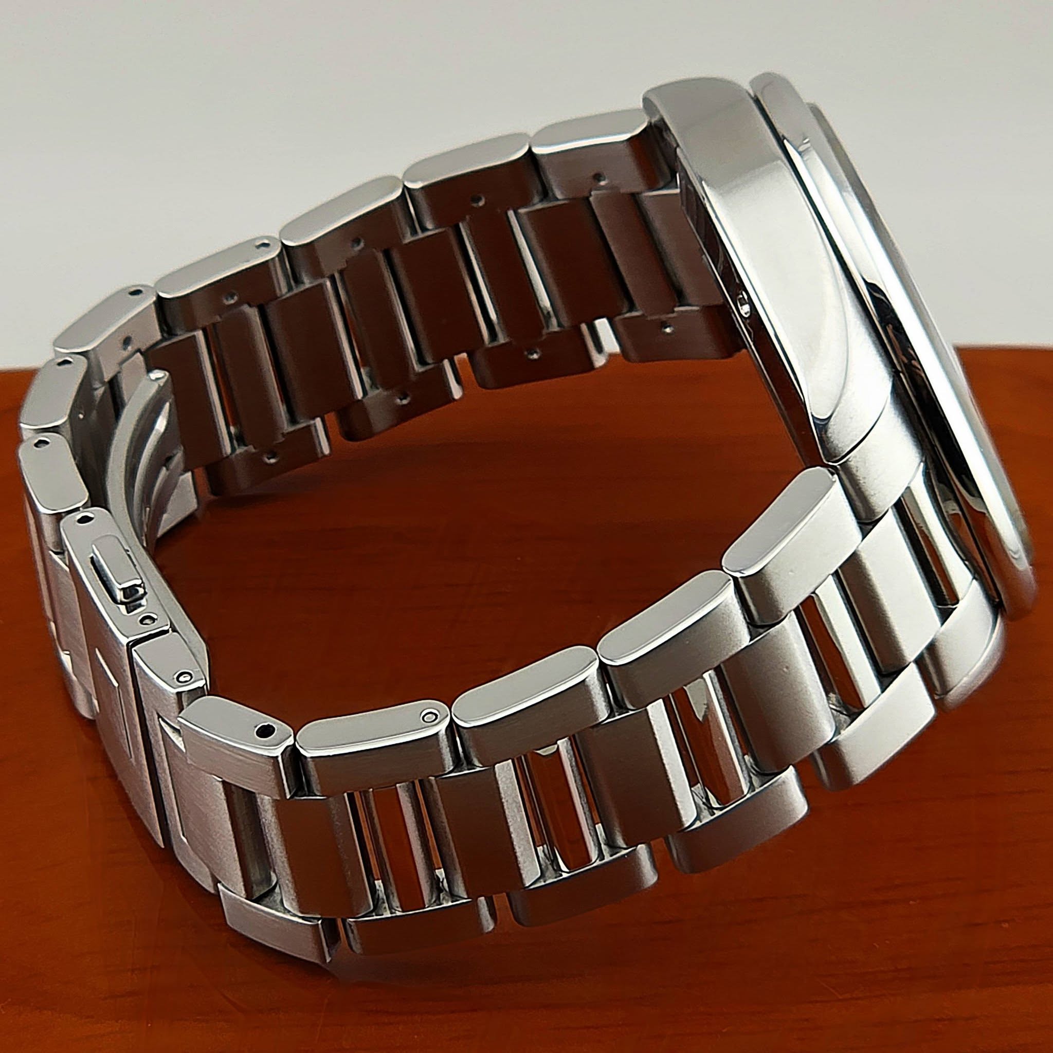 TAG Heuer Grand Carrera GMT Calibre 8 WAV5111.BA0901 - Image 8