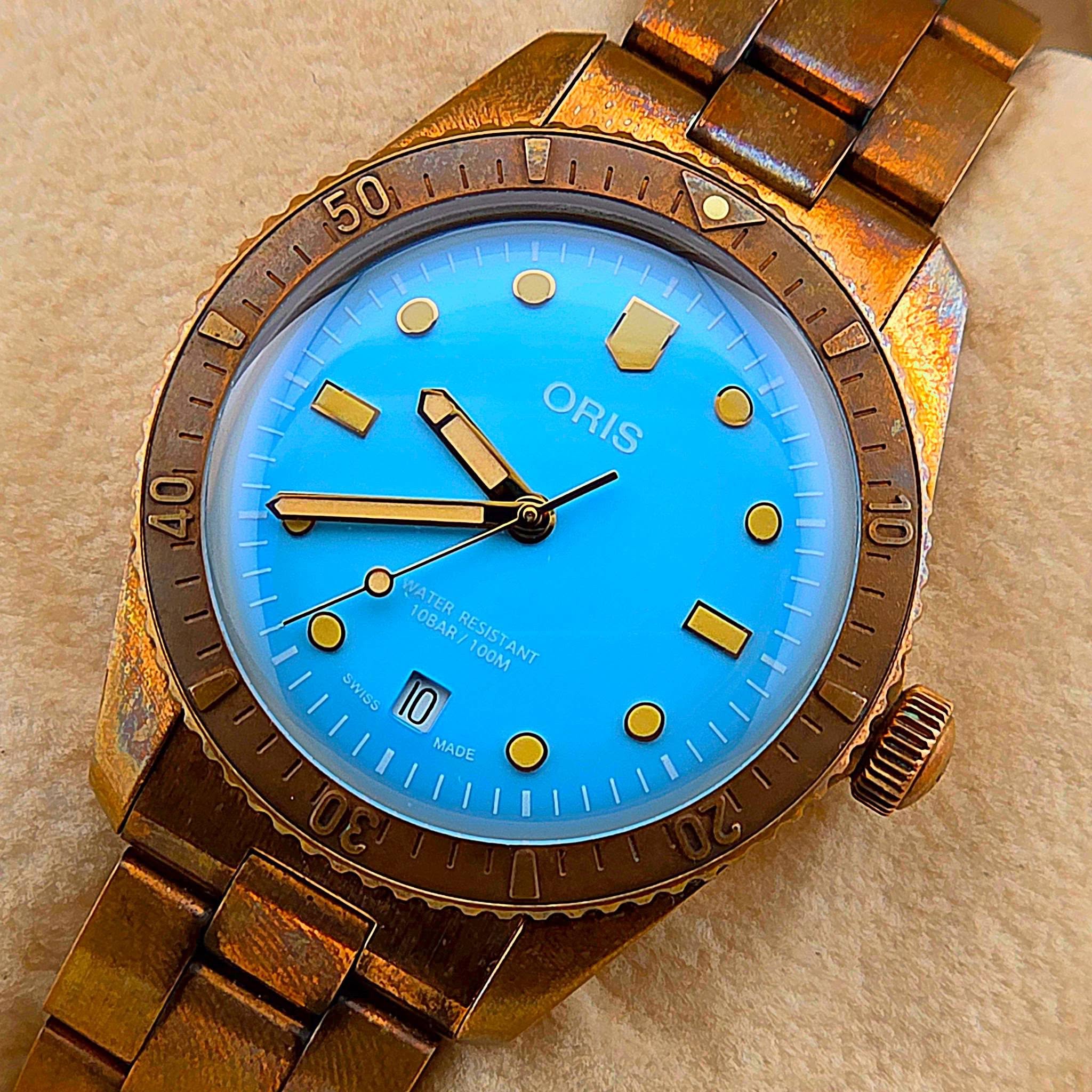 Oris Divers Sixty-Five “Cotton Candy” Blue Dial Bronze Ref. 0173377713155-0781915 - Image 6