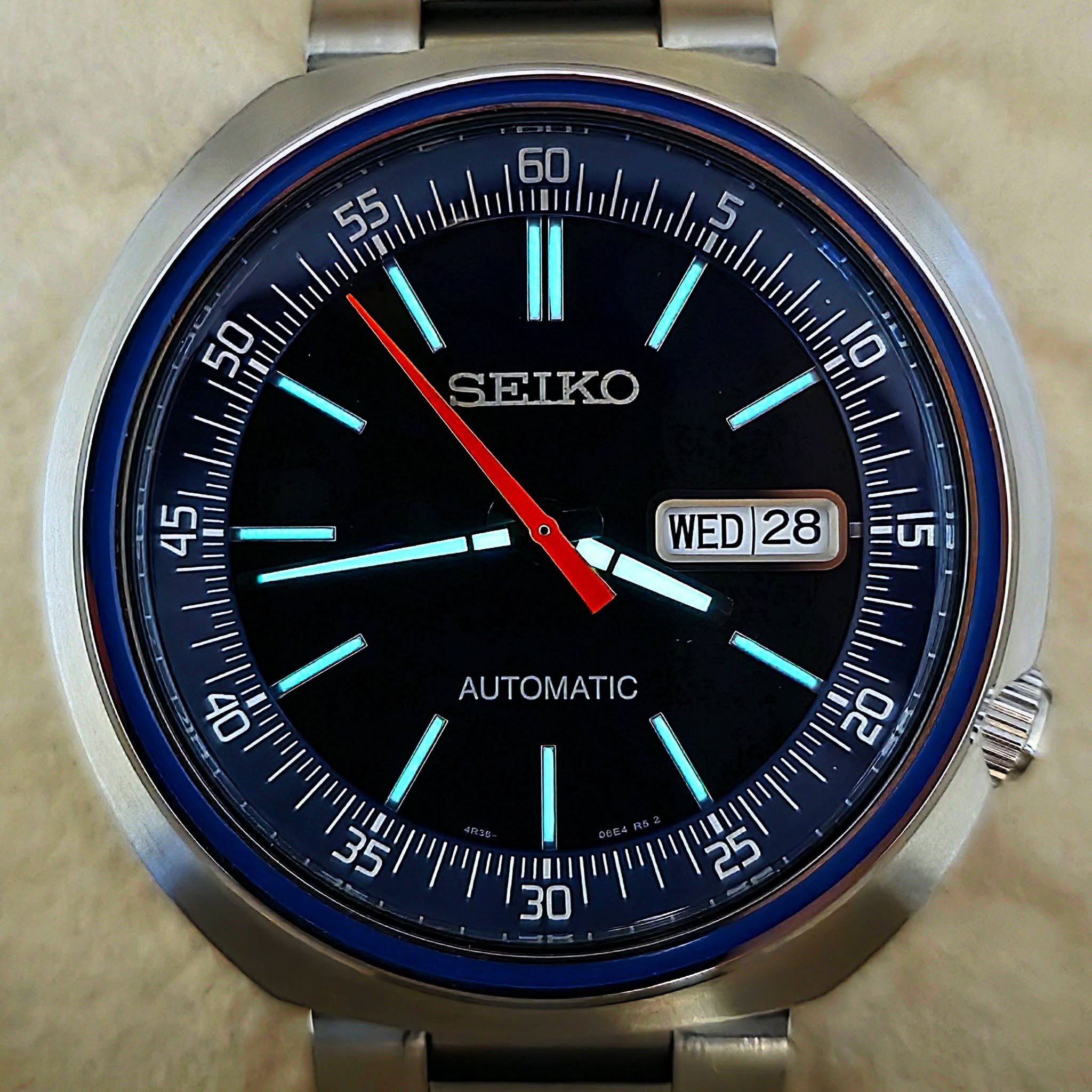 Seiko Recraft Series SRPC09K1 Blue Dial Cushion Case - Image 3
