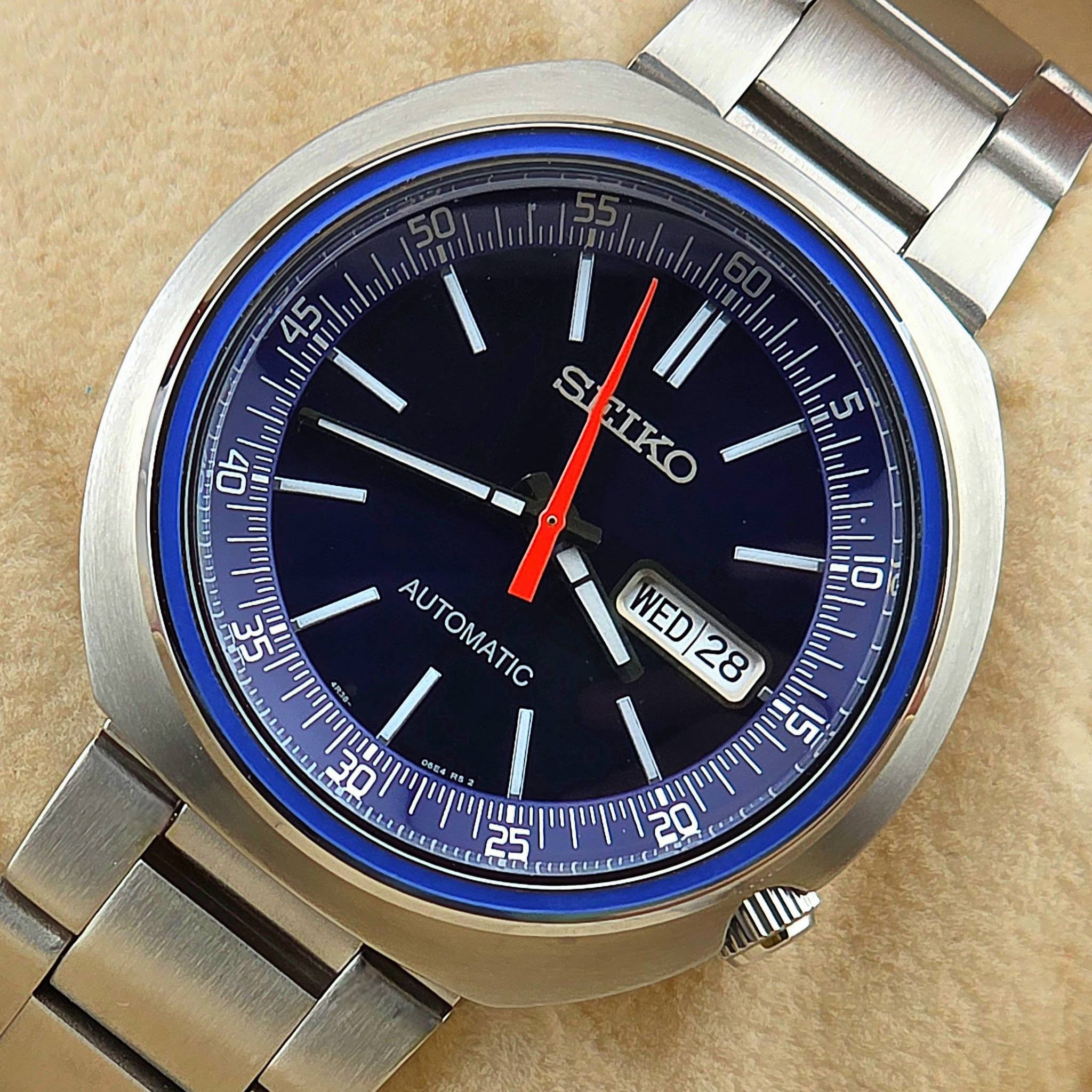 Seiko Recraft Series SRPC09K1 Blue Dial Cushion Case - Image 4
