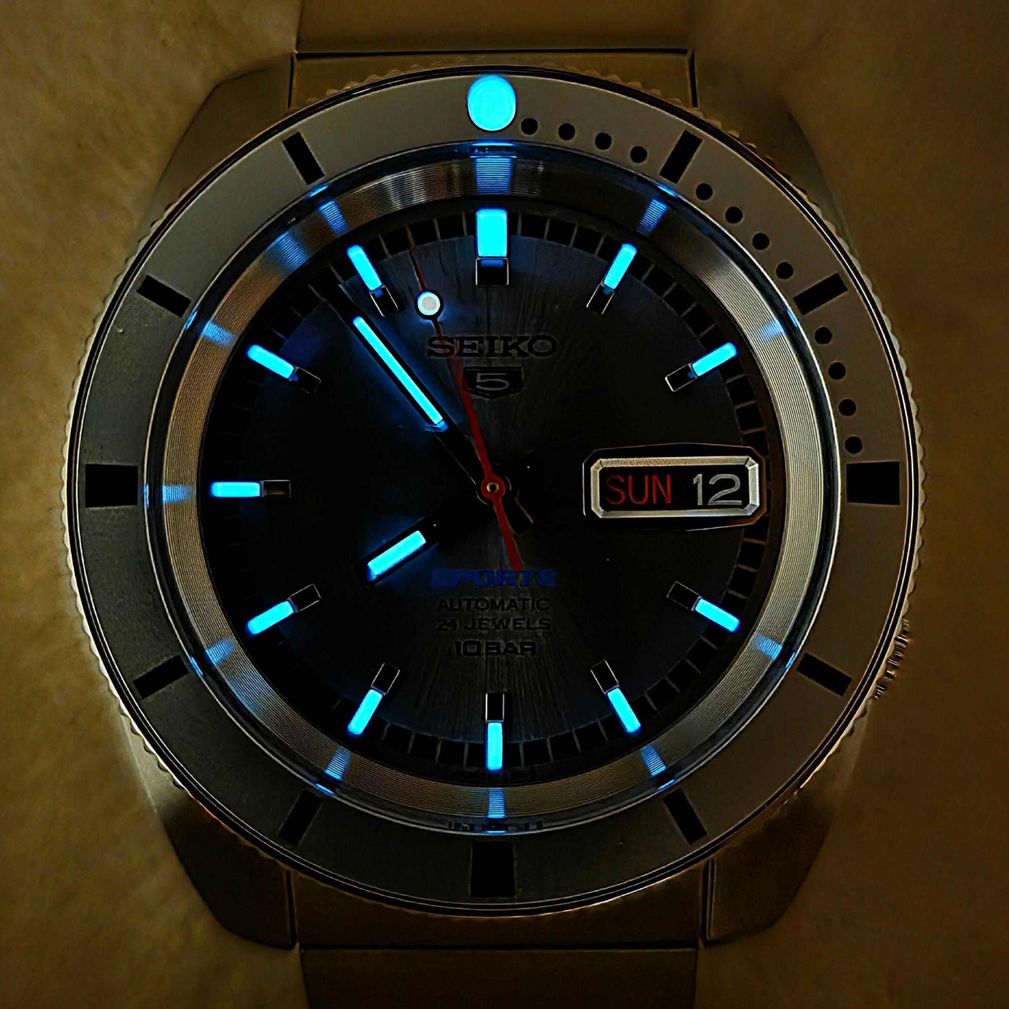 Seiko 5 Sports Heritage Design Re-creation Limited Edition Ref. SRPL03K - Image 6