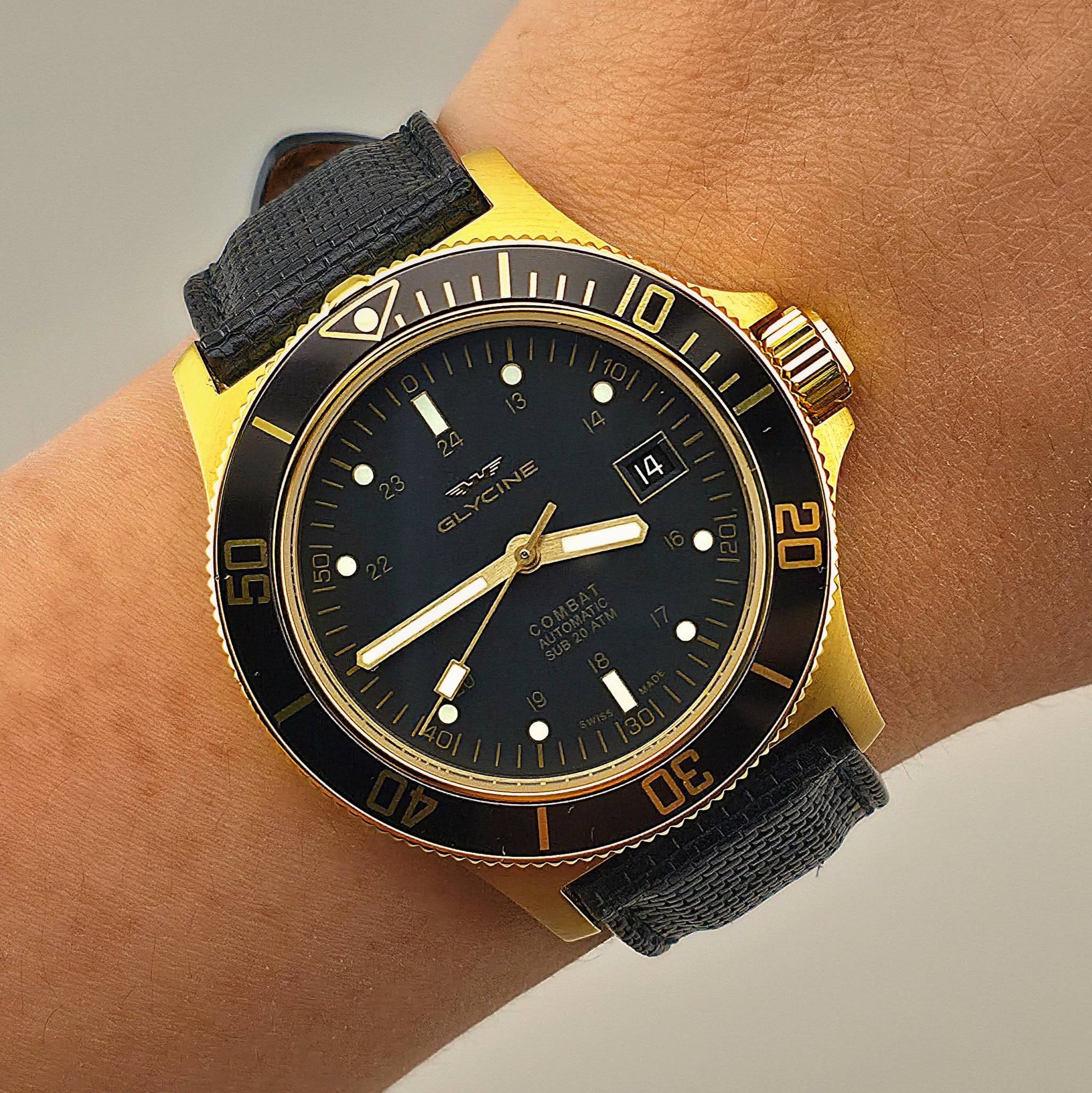 Glycine Combat Sub Automatic Bronze Gold PVD GL0186 - Image 2
