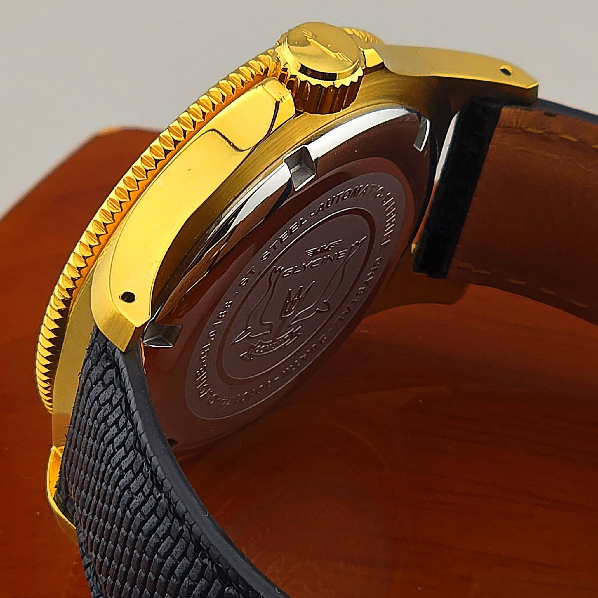 Glycine Combat Sub Automatic Bronze Gold PVD GL0186 - Image 4