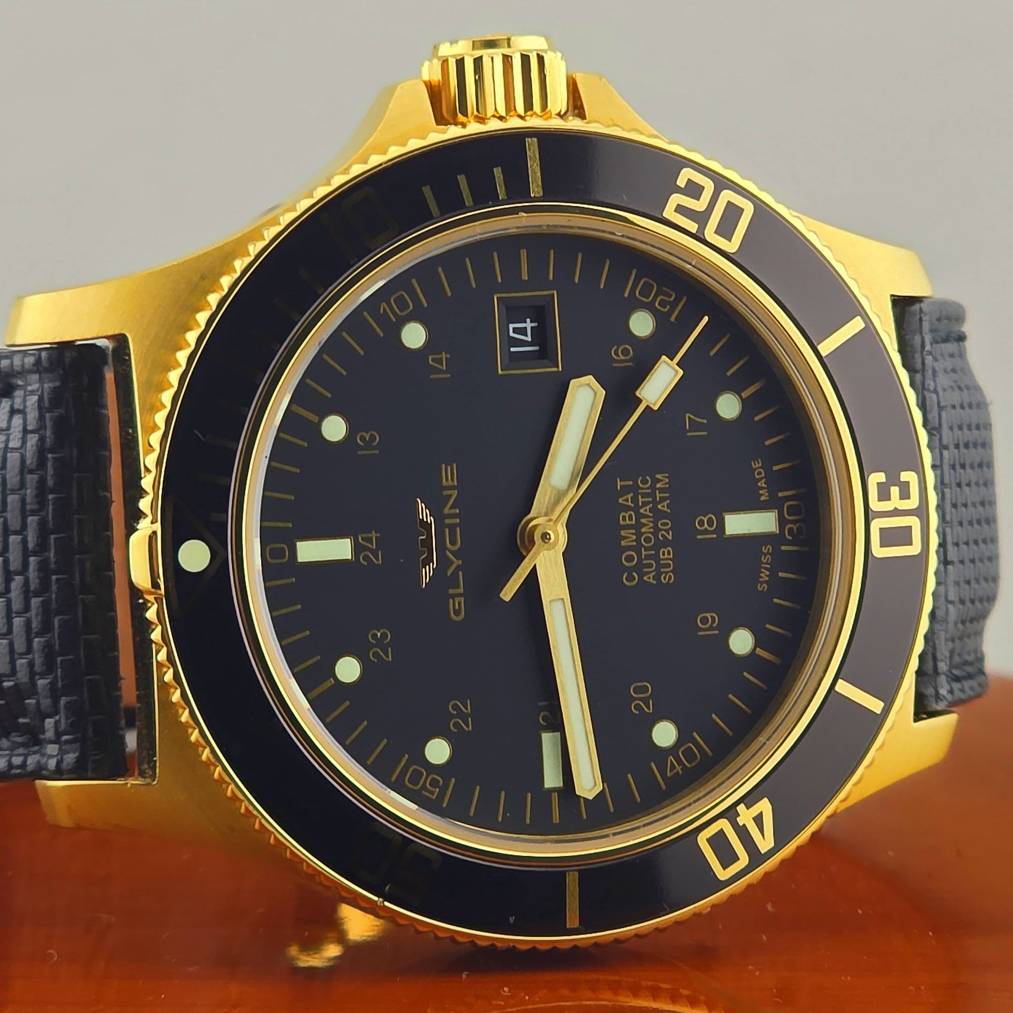 Glycine Combat Sub Automatic Bronze Gold PVD GL0186 - Image 6