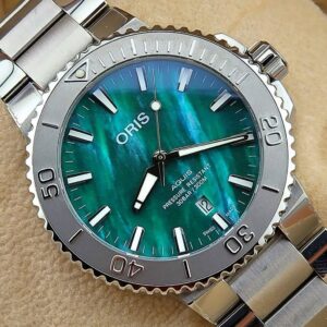 Oris Aquis Date x Bracenet Ref: 01 733 7730 4137-07 8 24 05PEB