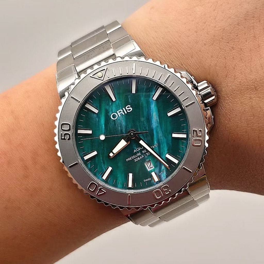 Oris Aquis Date x Bracenet Ref: 01 733 7730 4137-07 8 24 05PEB - Image 6