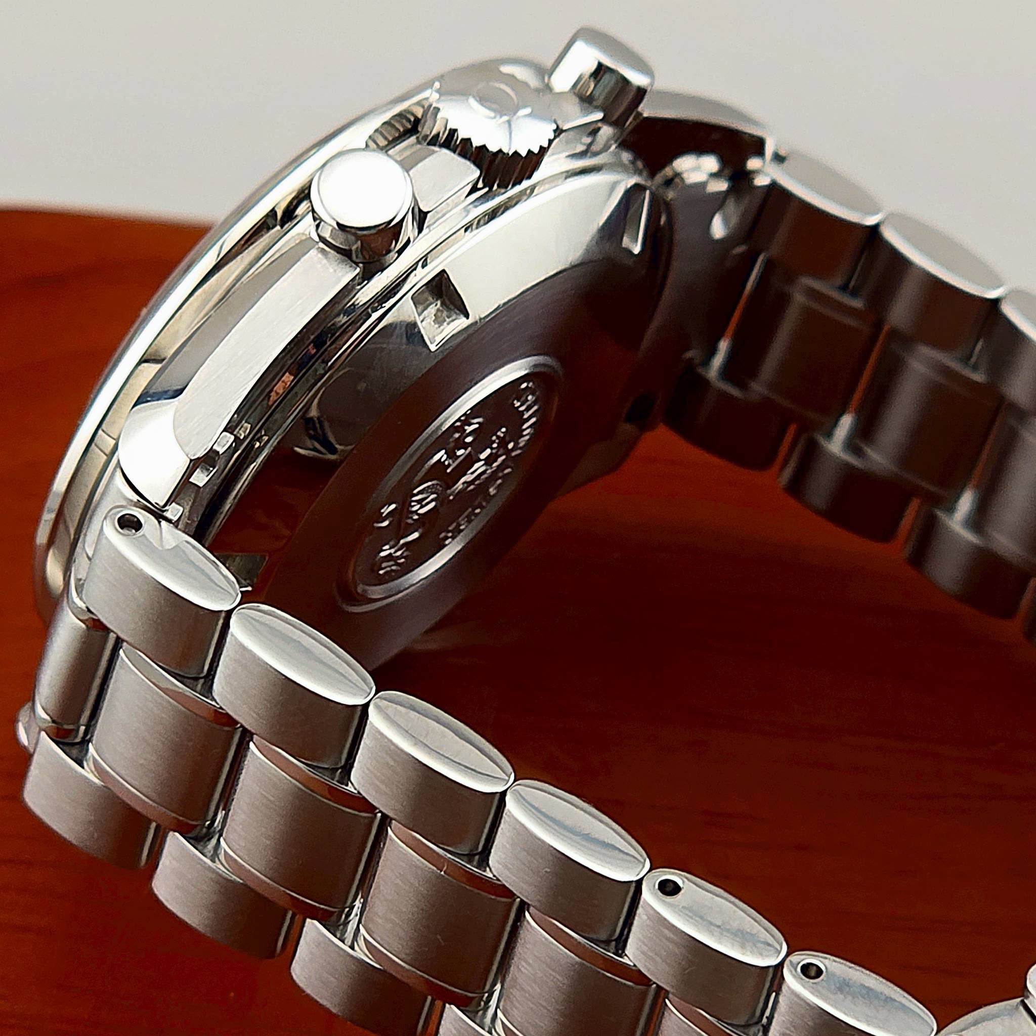 Omega Speedmaster Broad Arrow “First Replica” Ref. 3594.50.00 - Image 10