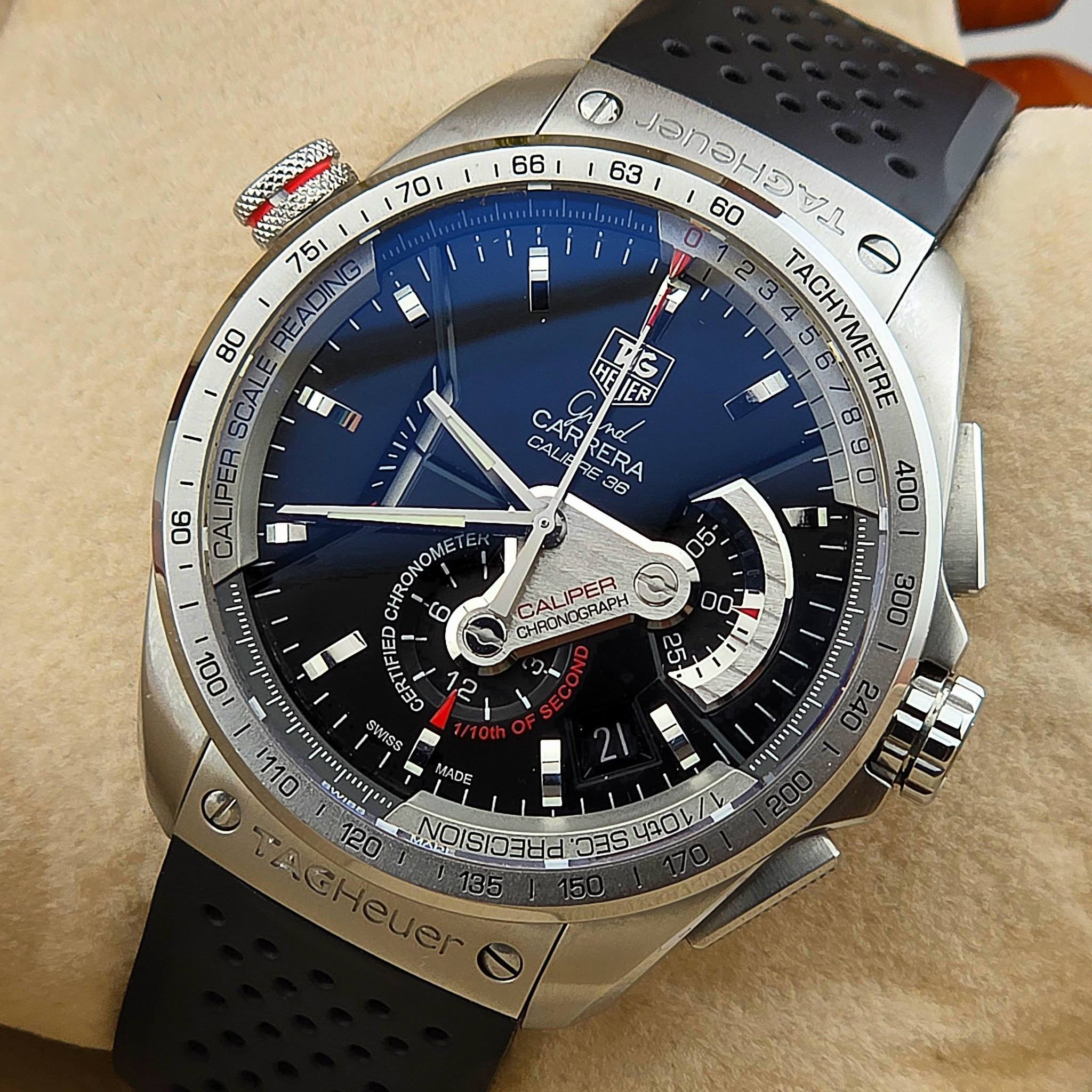 TAG Heuer Grand Carrera Calibre 36 Ref. CAV5115.FT6019 - Image 5
