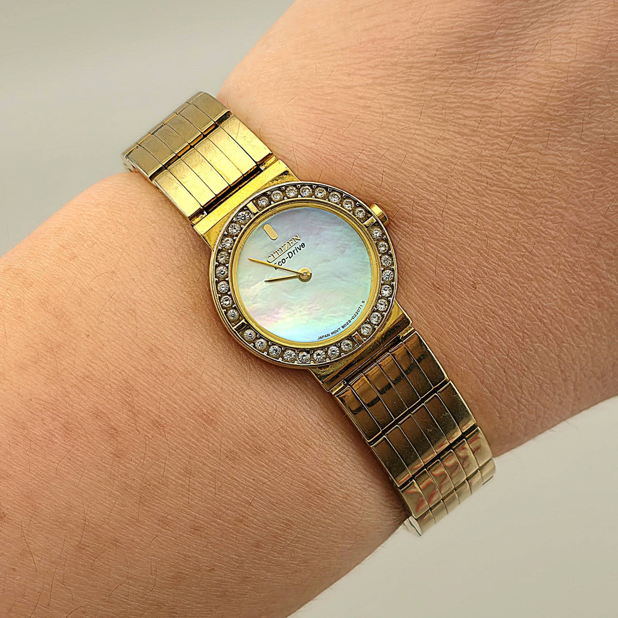Citizen Eco-Drive Diamond Bezel Mother of Pearl Dial Ladies Watch - Image 3