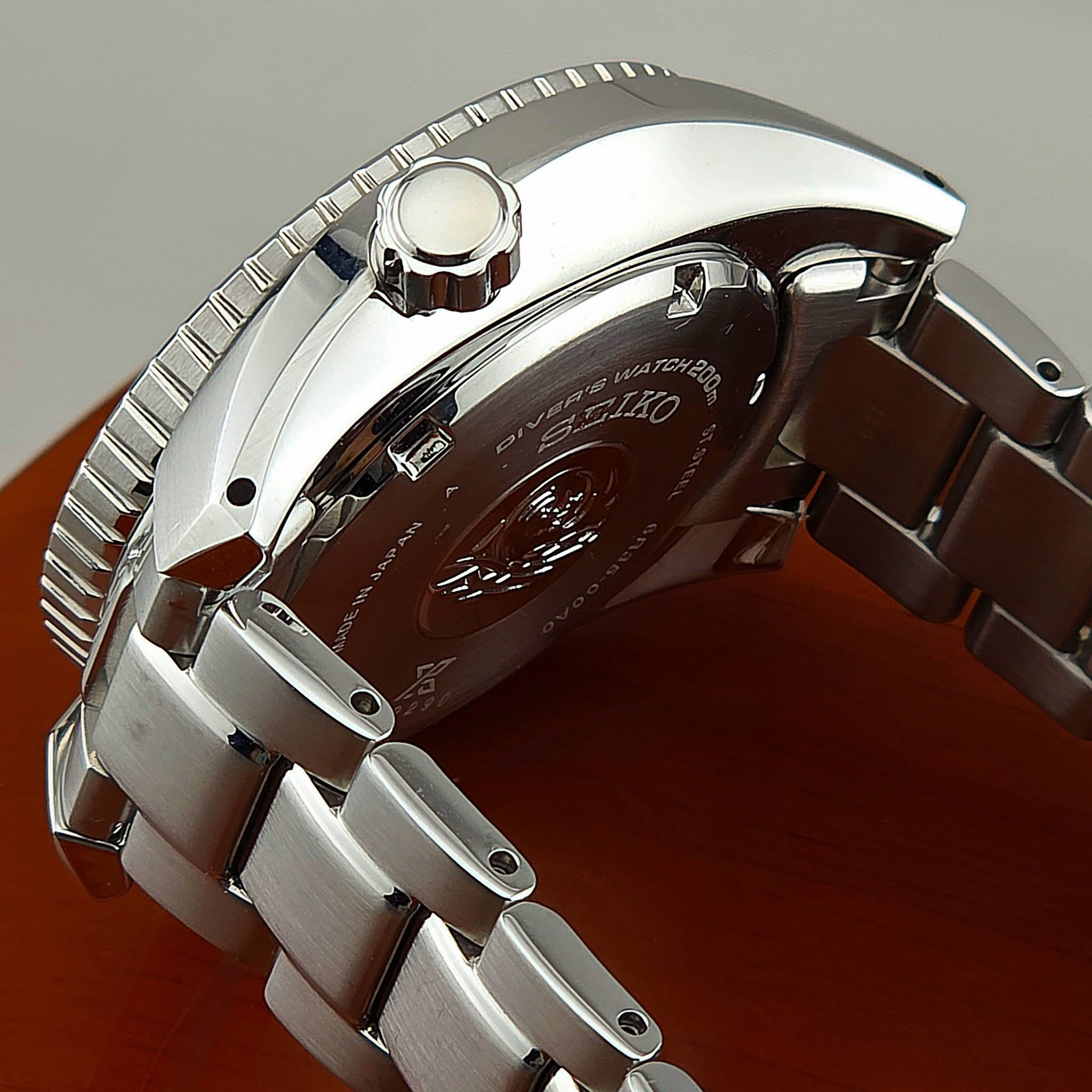 Seiko Prospex Automatic Diver 200m Green Dial รหัสรุ่น SPB103J1 - Image 2