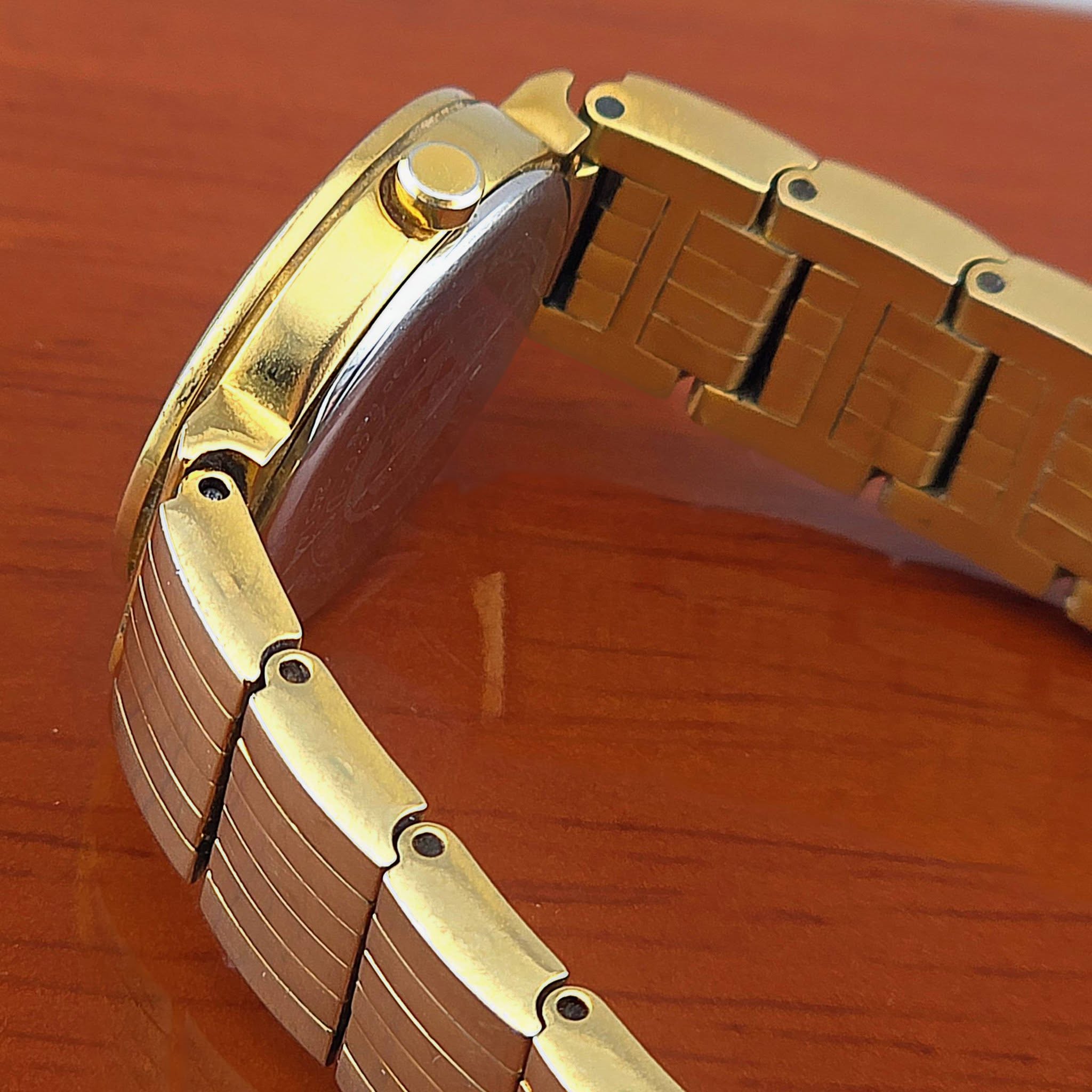 Citizen Eco-Drive Diamond Bezel Mother of Pearl Dial Ladies Watch - Image 6