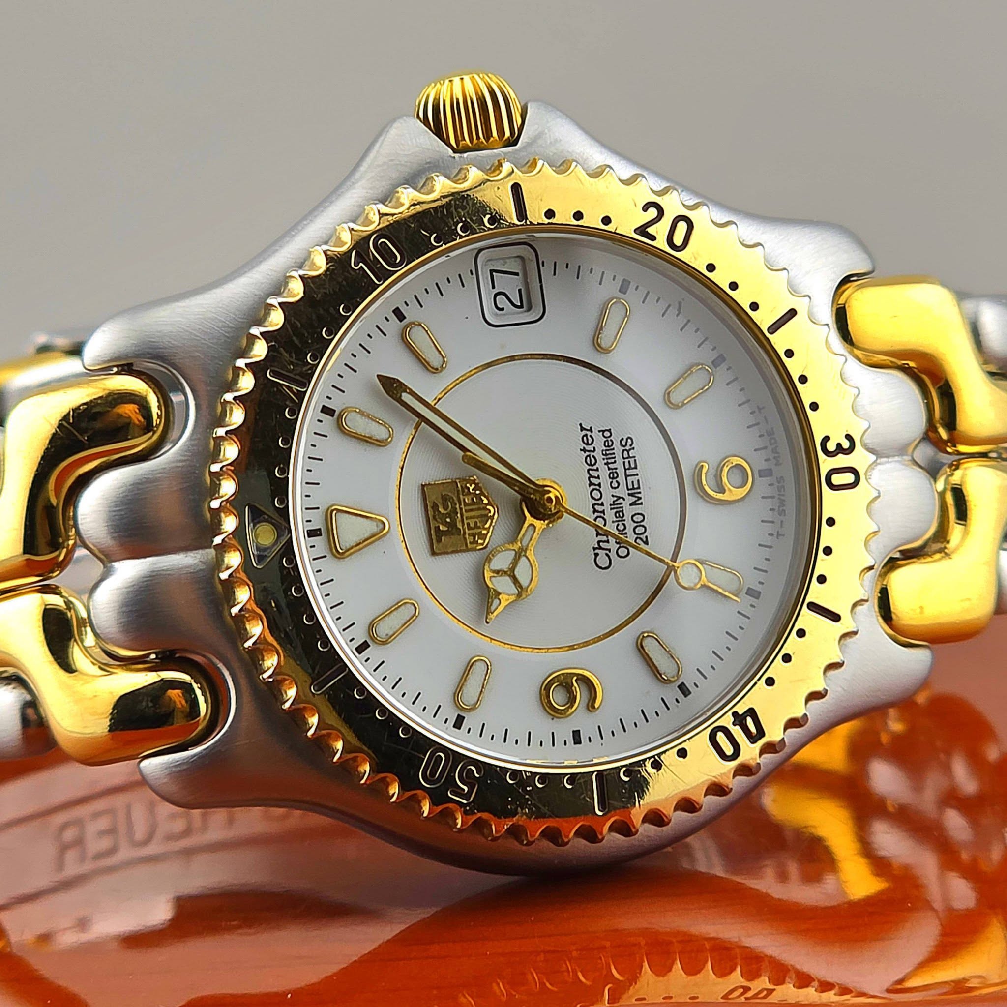 TAG Heuer S/el Chronometer Professional 200 Meters Two-Tone WG5220-P0 - Image 7