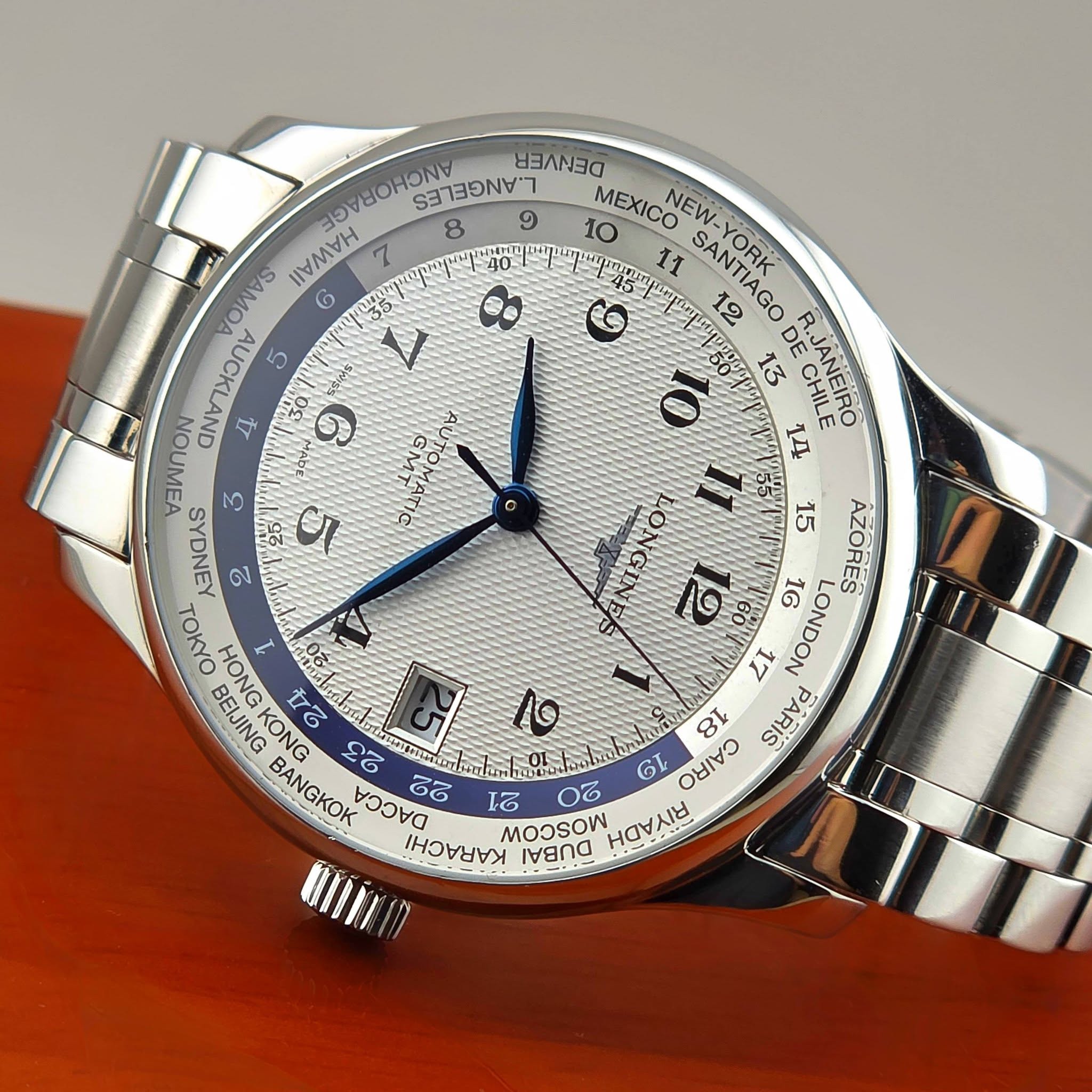 Longines Master Collection GMT World Timer L2.631.4.70.6 - Image 4