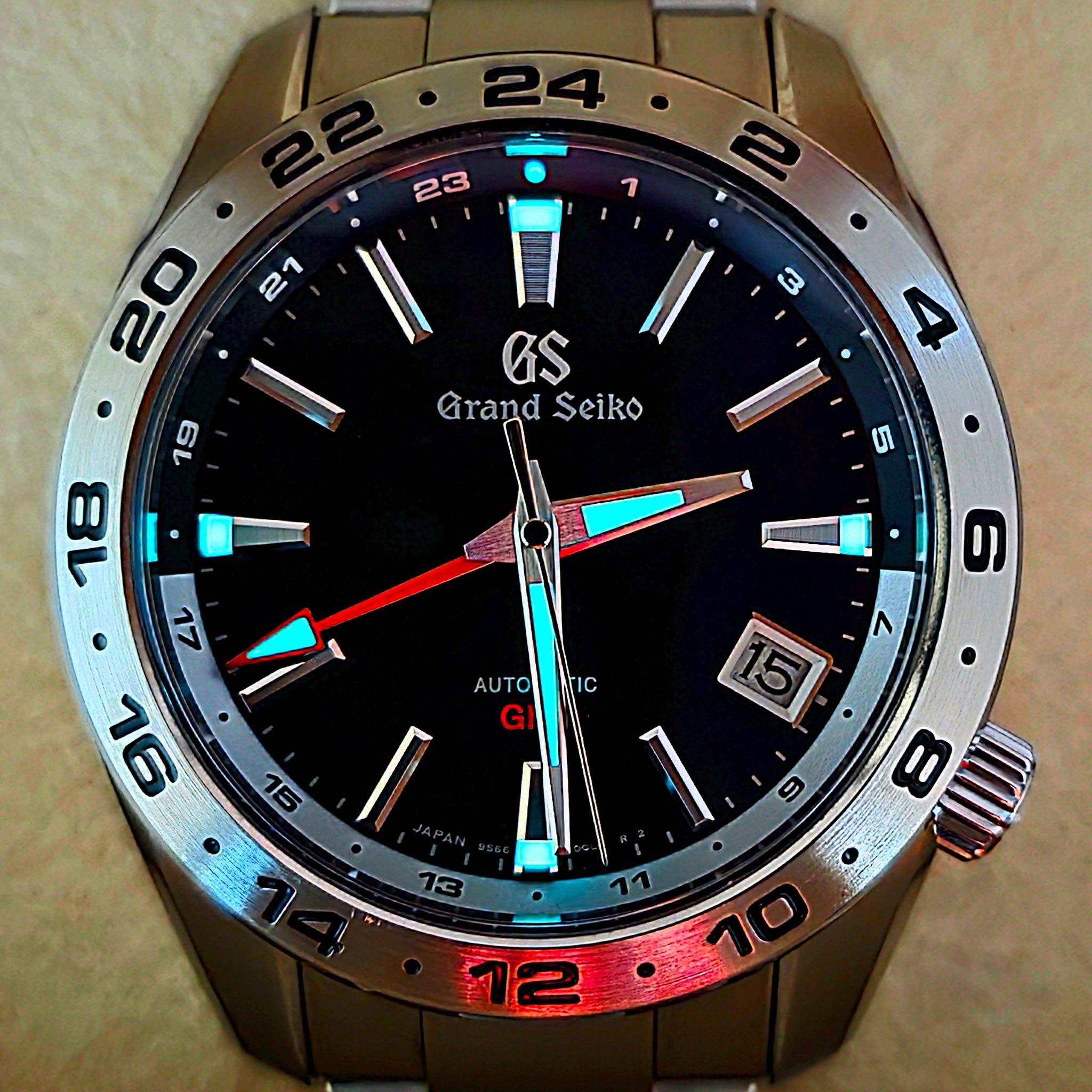 Grand Seiko Sport Collection GMT Ref. SBGM245G - Image 2