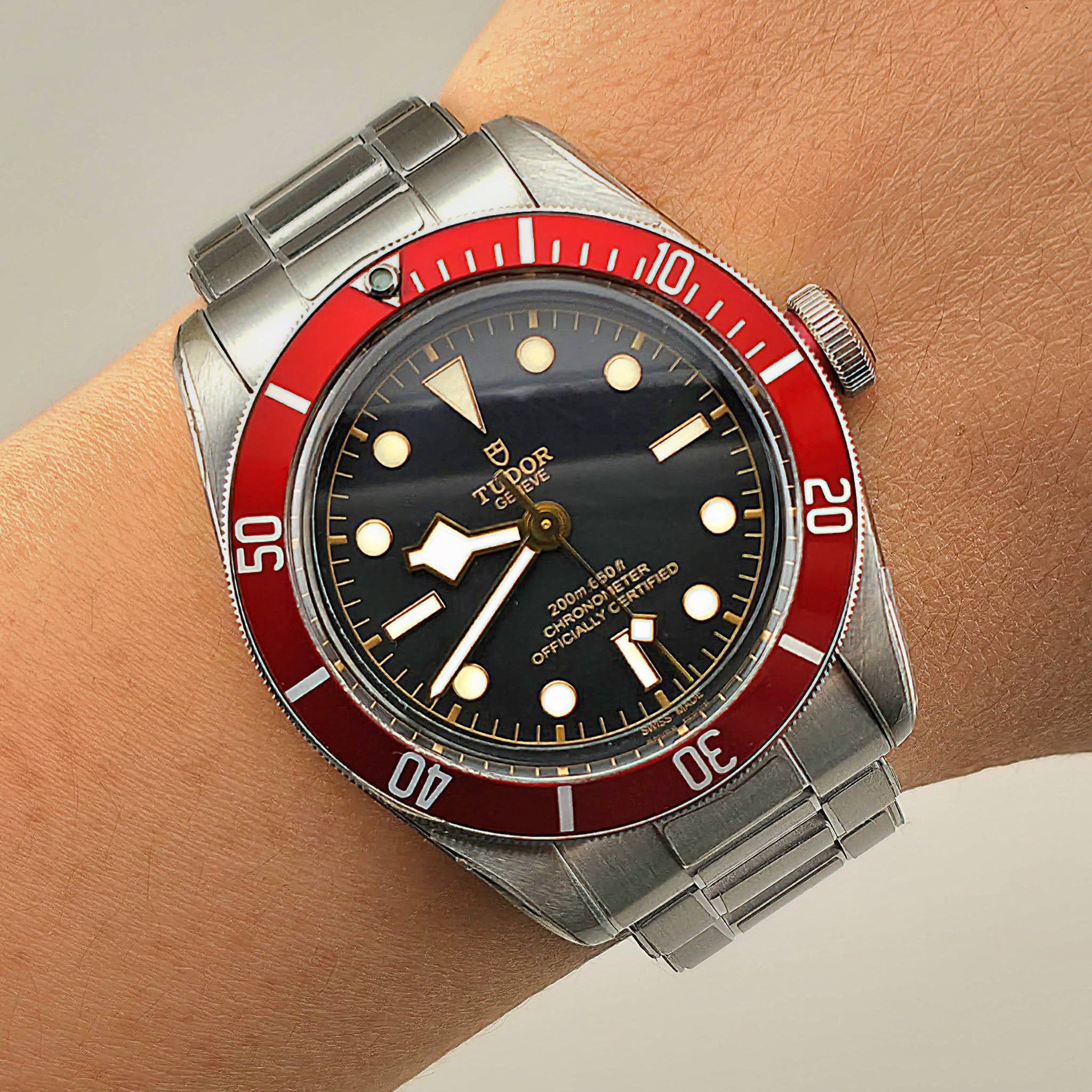 Tudor Black Bay Burgundy M79230R - Image 2