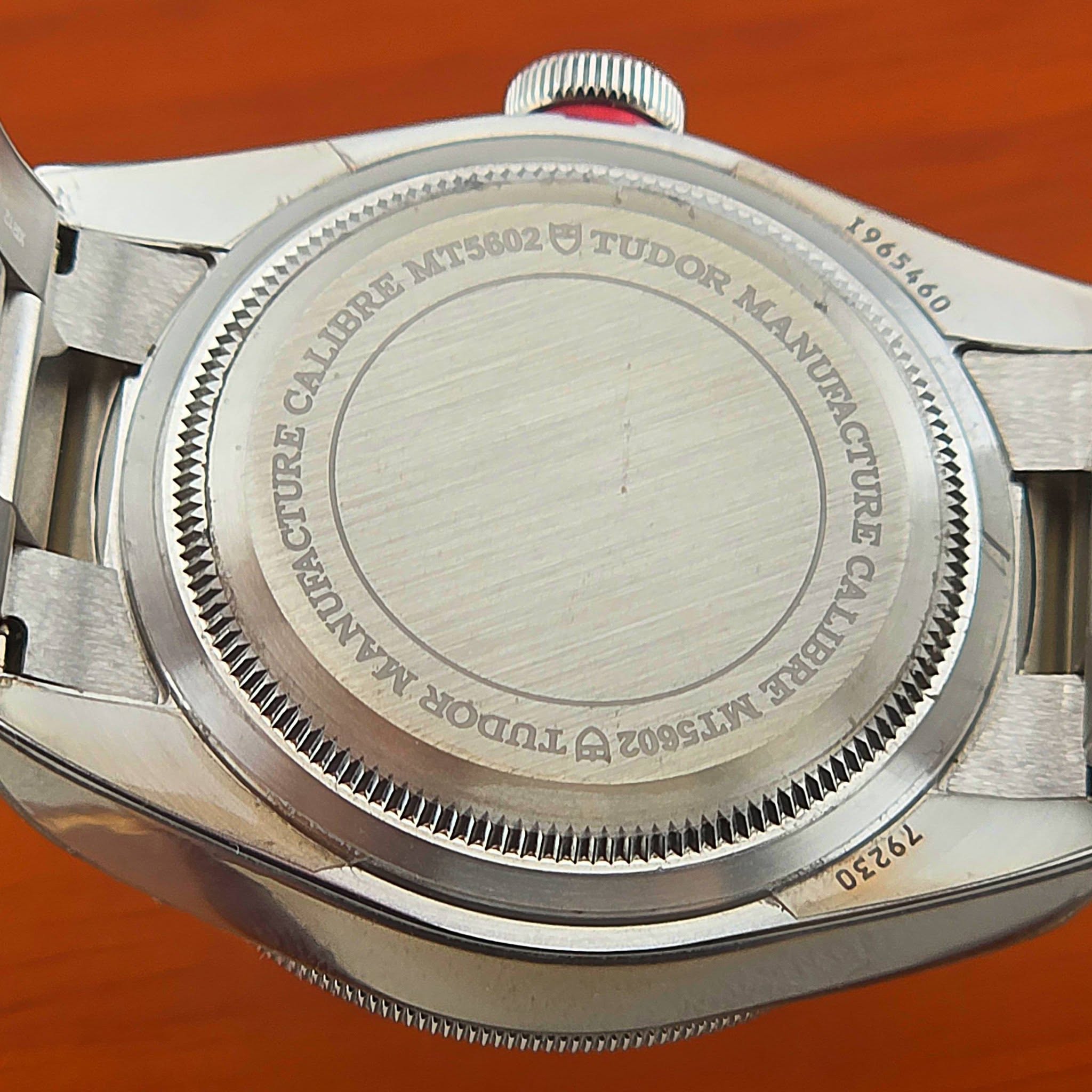 Tudor Black Bay Burgundy M79230R - Image 7