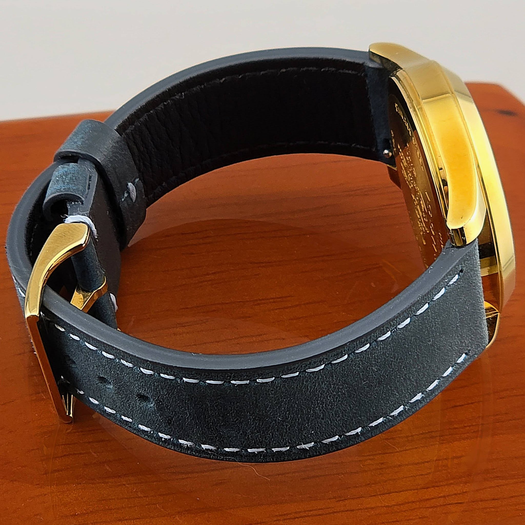 Gucci G-Timeless (Bee & Star Motif) Ya1264055A - Image 3