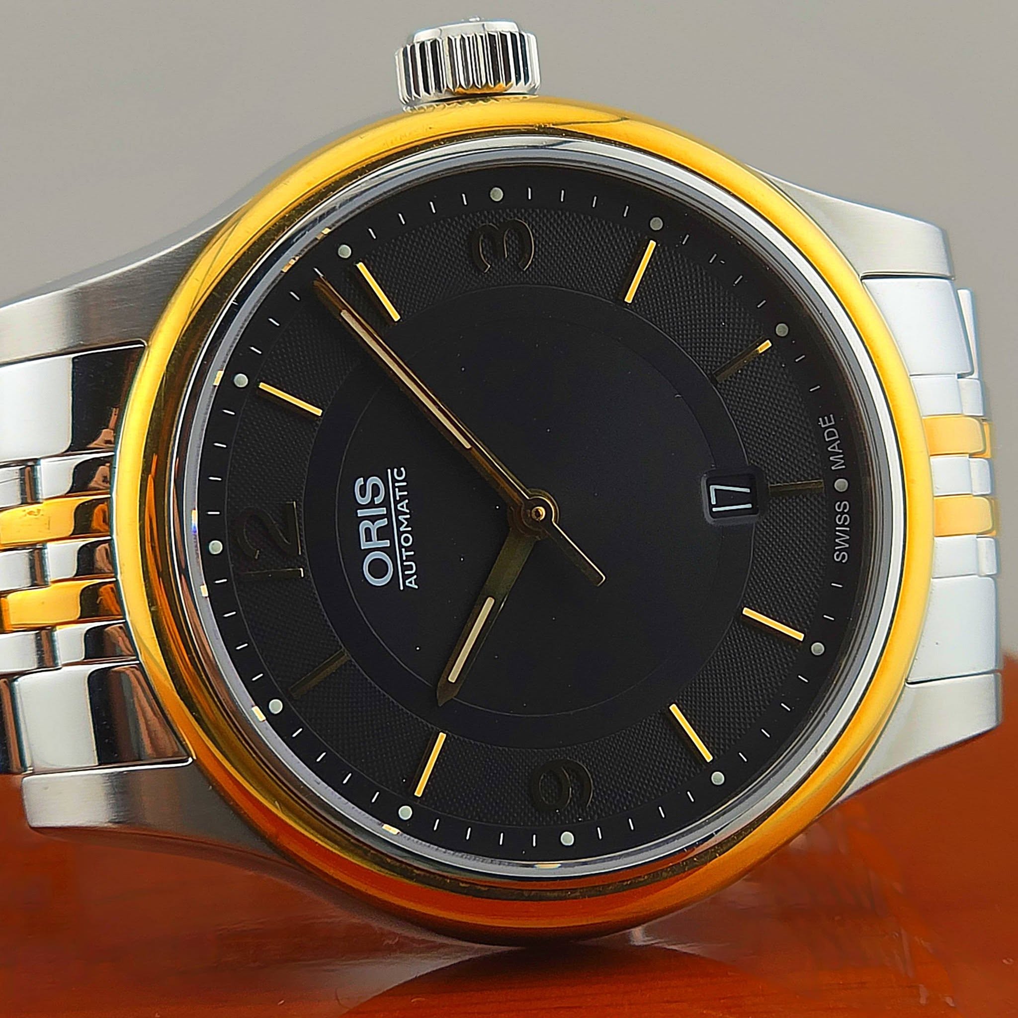 Oris Classic Date Two-Tone Automatic Ref. 01 733 7578 4054-07 8 18 20 - Image 9