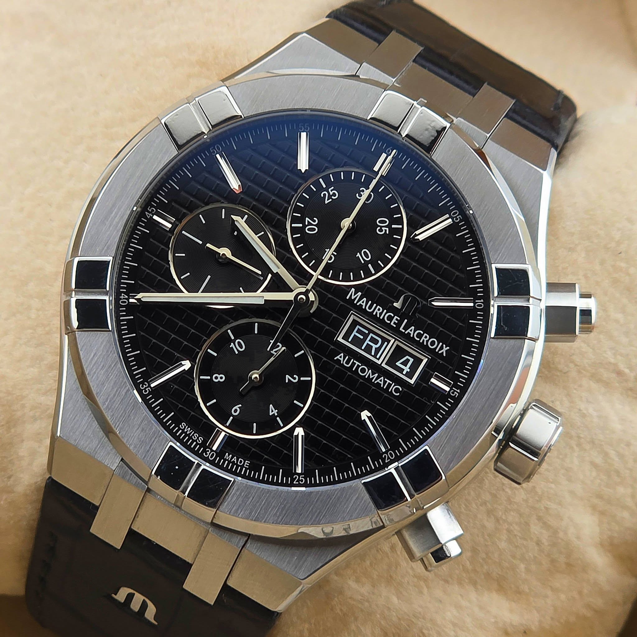 Maurice Lacroix Aikon Automatic Chronograph (AI6038) AI6038-SS001-330-1 Black Dial - Image 7