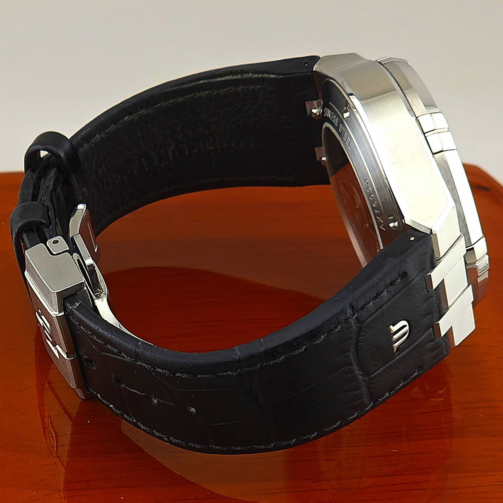 Maurice Lacroix Aikon Automatic Chronograph (AI6038) AI6038-SS001-330-1 Black Dial - Image 9