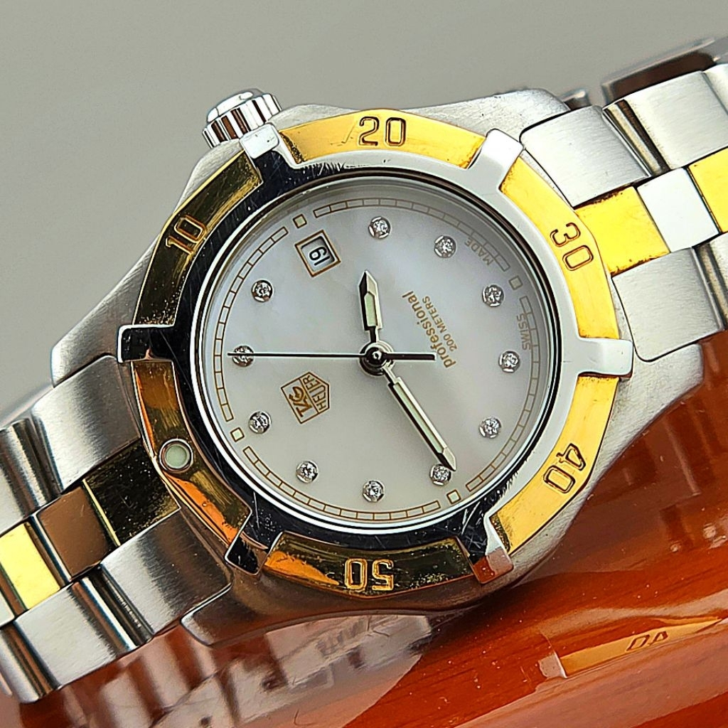 TAG Heuer 2000 Professional Lady Quartz 200 Meters Ref. WN1355-0 Steel And 18K Gold - Image 2