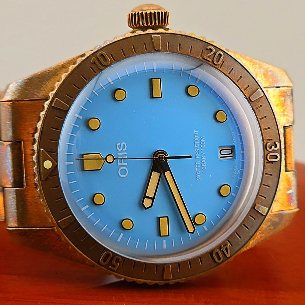 Oris Divers Sixty-Five “Cotton Candy” Blue Dial Bronze Ref. 01 733 7771 3155-07 8 19 15 - Image 2
