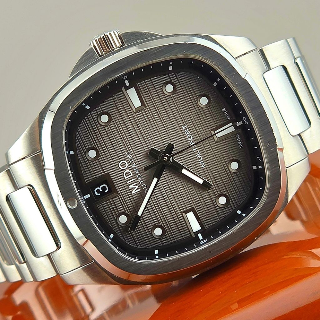 Mido Multifort TV Big Date 35MM. M049.307.11.081.00 (สายสแตนเลส) - Image 2