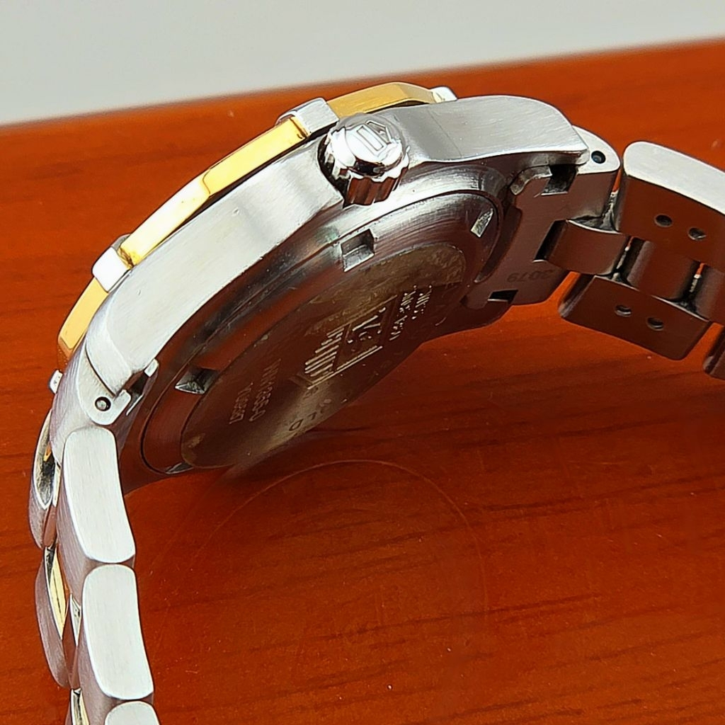 TAG Heuer 2000 Professional Lady Quartz 200 Meters Ref. WN1355-0 Steel And 18K Gold - Image 4