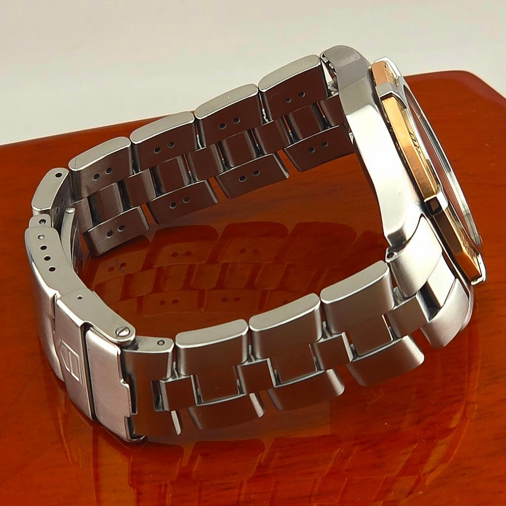 TAG Heuer 2000 Exclusive Professional 200 Meters Quartz Ref. WN1151.BA0332 - Image 10