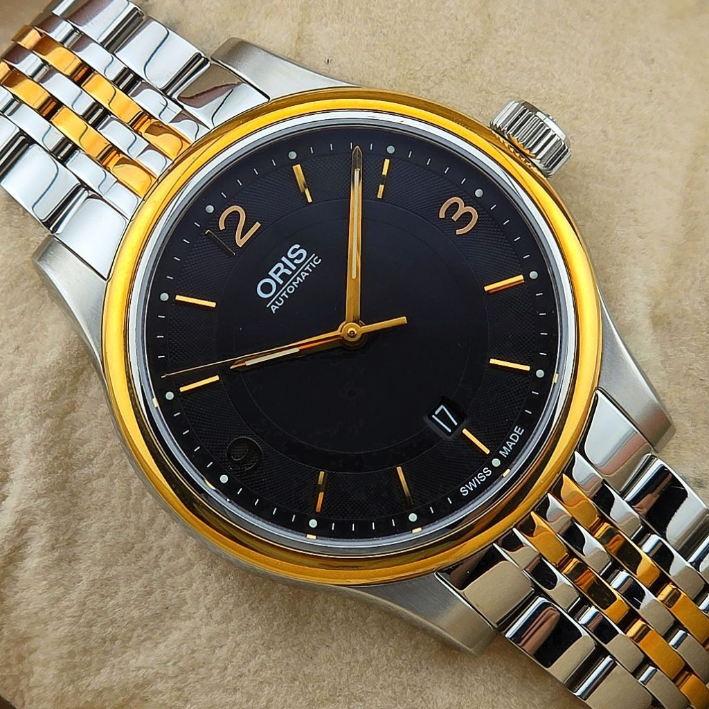 Oris Classic Date Two-Tone Automatic (Ref. 01 733 7578 4054-07 8 18 20) - Image 4