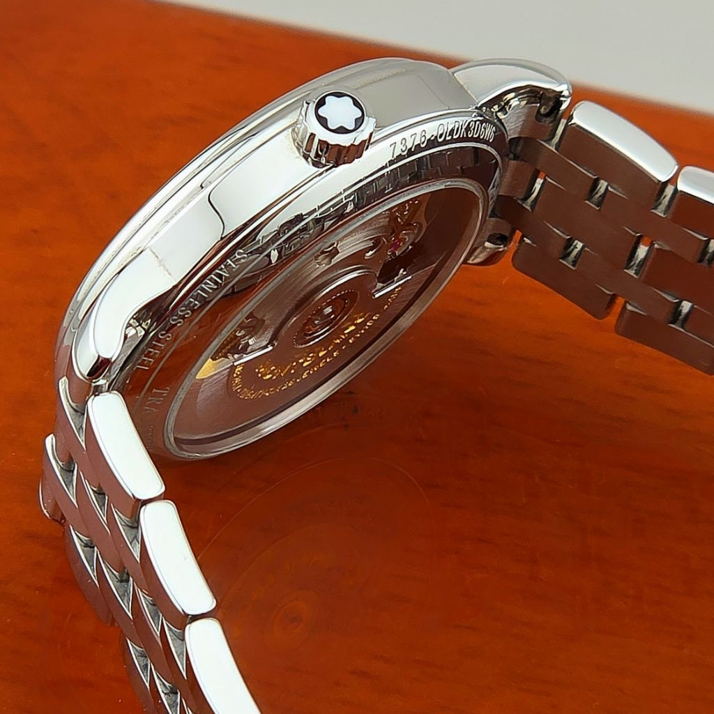 Montblanc Tradition Automatic Date 32 mm Reference: MB124783 - Image 4