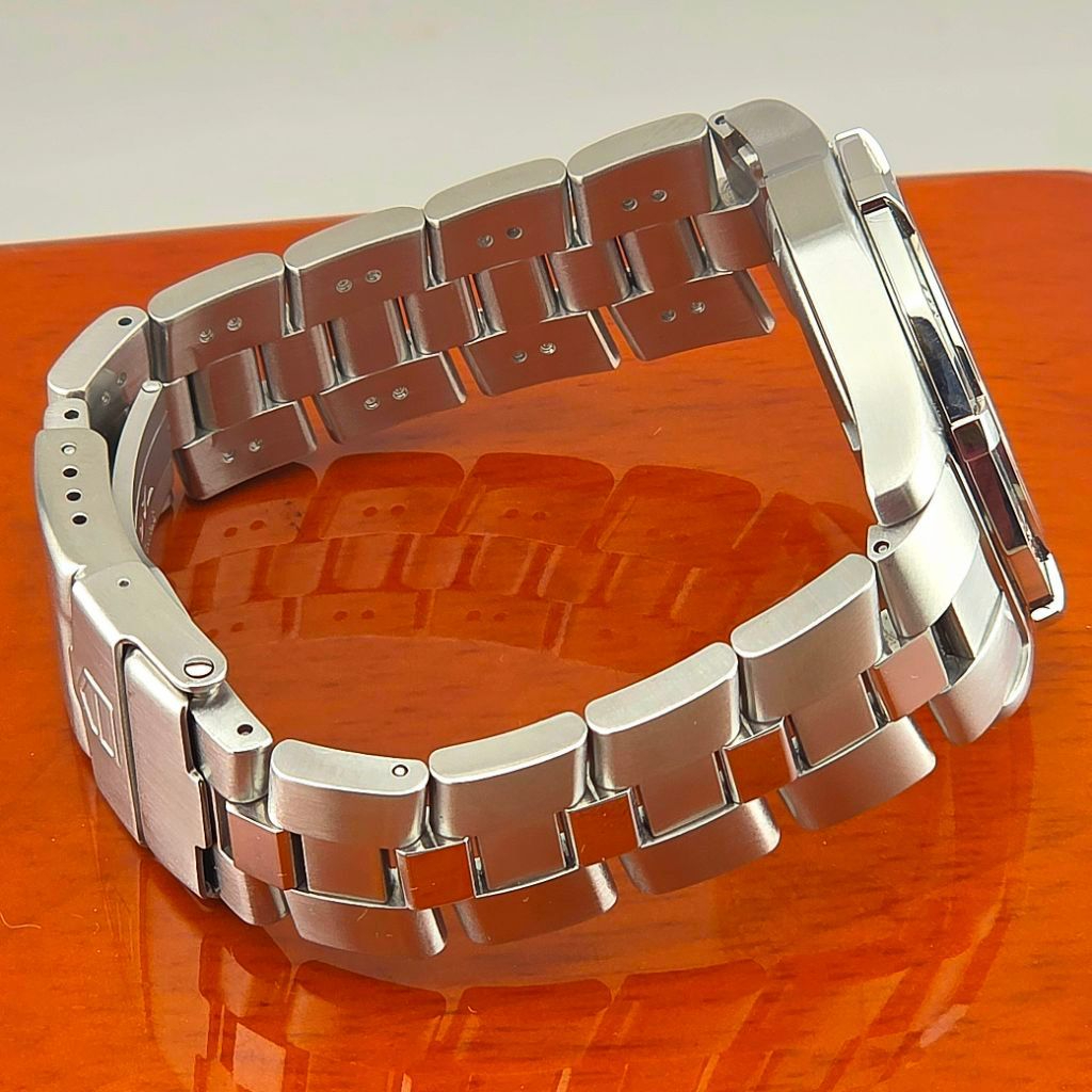 TAG Heuer 2000 Exclusive Swiss Cities Dial Limited Edition 176/300 Ref:WN111E - Image 6