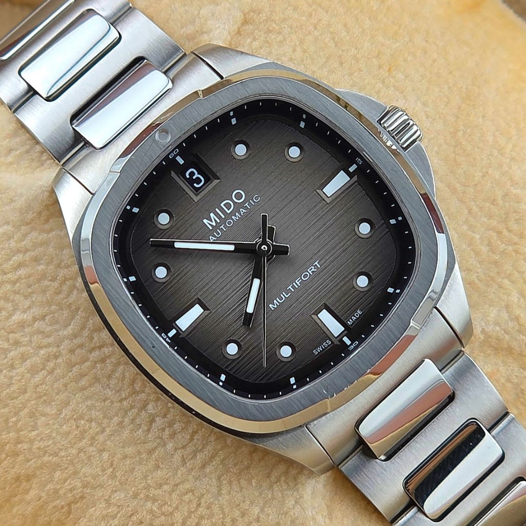 Mido Multifort TV Big Date 35MM. M049.307.11.081.00 (สายสแตนเลส) - Image 6